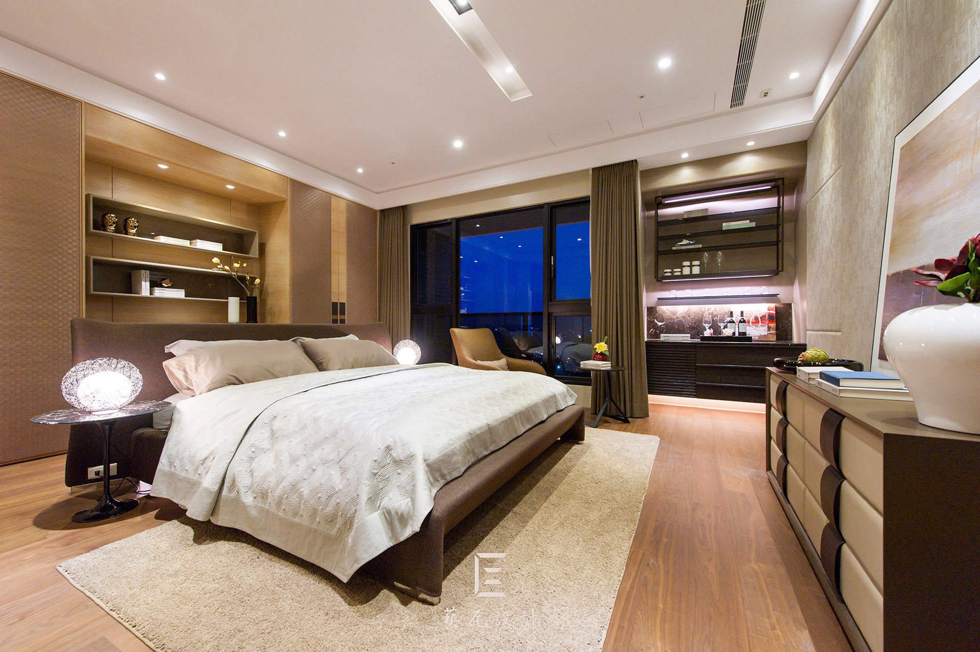 臥室